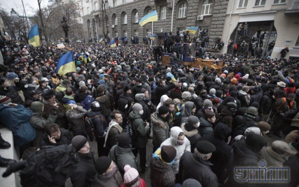 Під Адміністрацією президента стались сутички людей з міліцією / © УНІАН