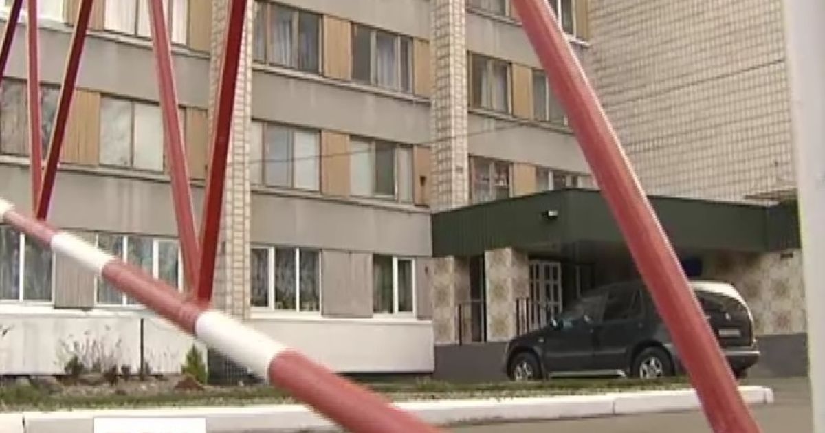 Активісти увірвалися до гуртожитку