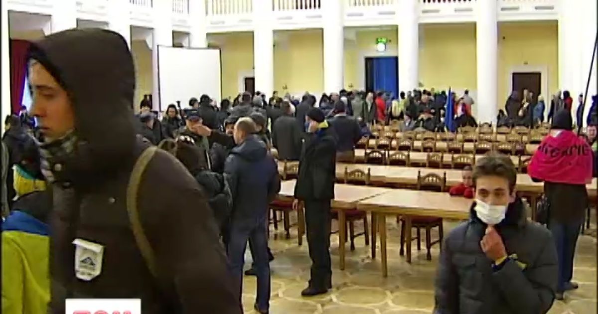 КМДА наразі належить Євромайдану