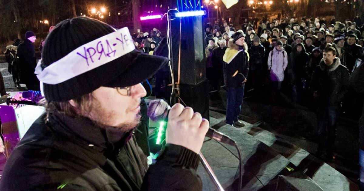 Після вечірнього Євромайдану в активістів украли генератор