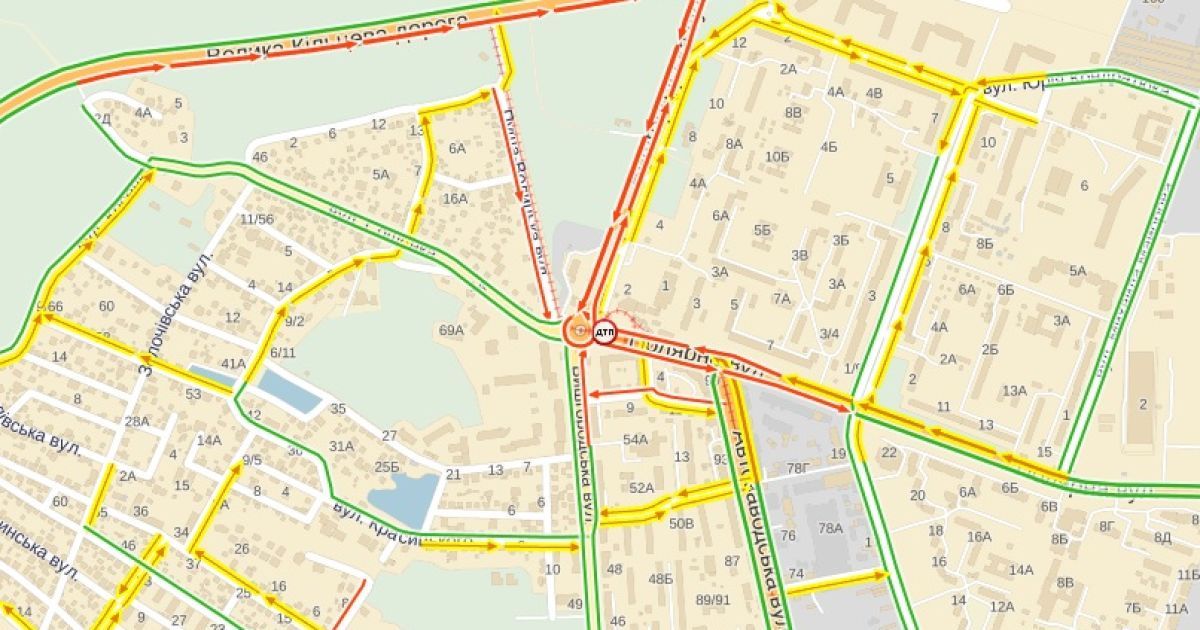 На площі Шевченка в Києві сталася потрійна аварія