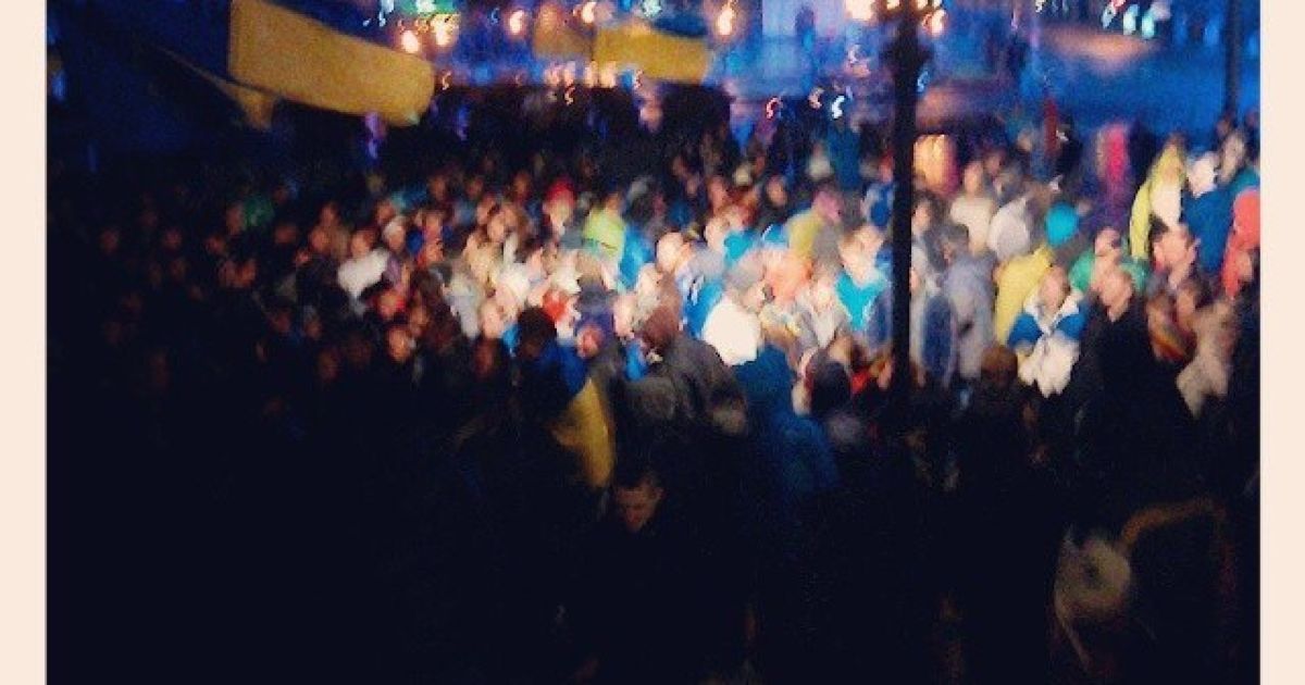 Люди стомлені, але згуртовані