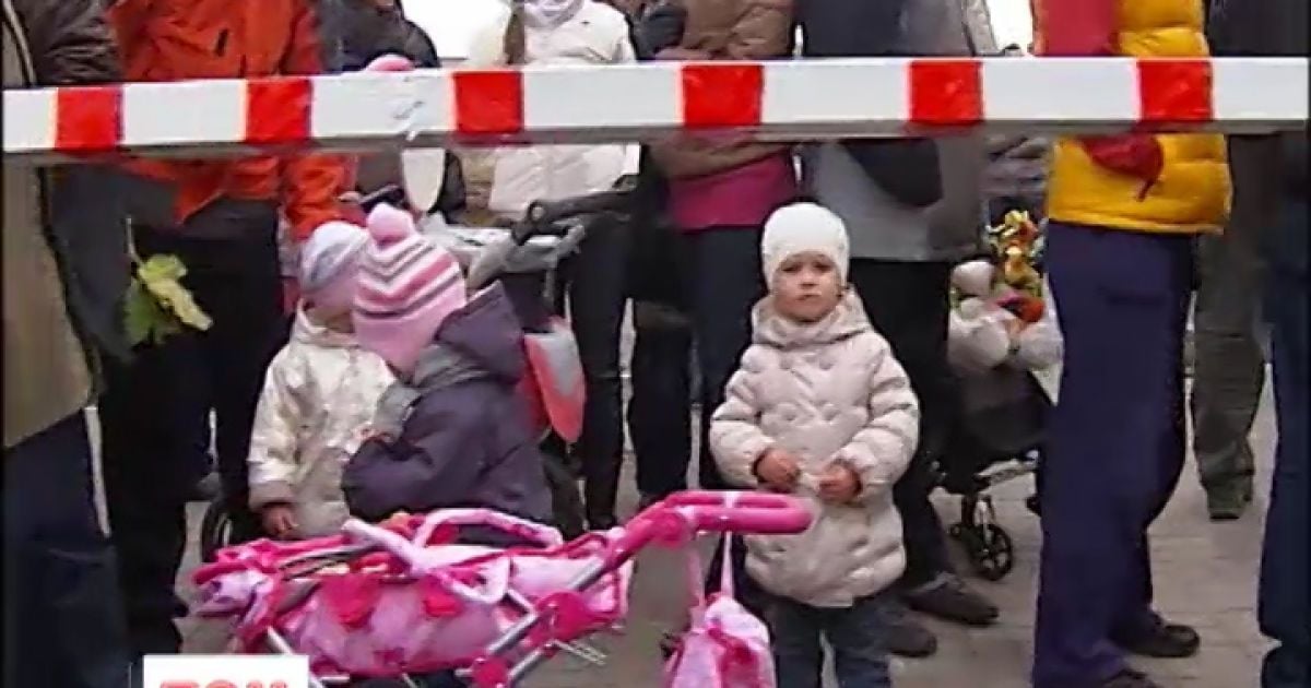 Кияни вийшли боротися проти незаконної парковки