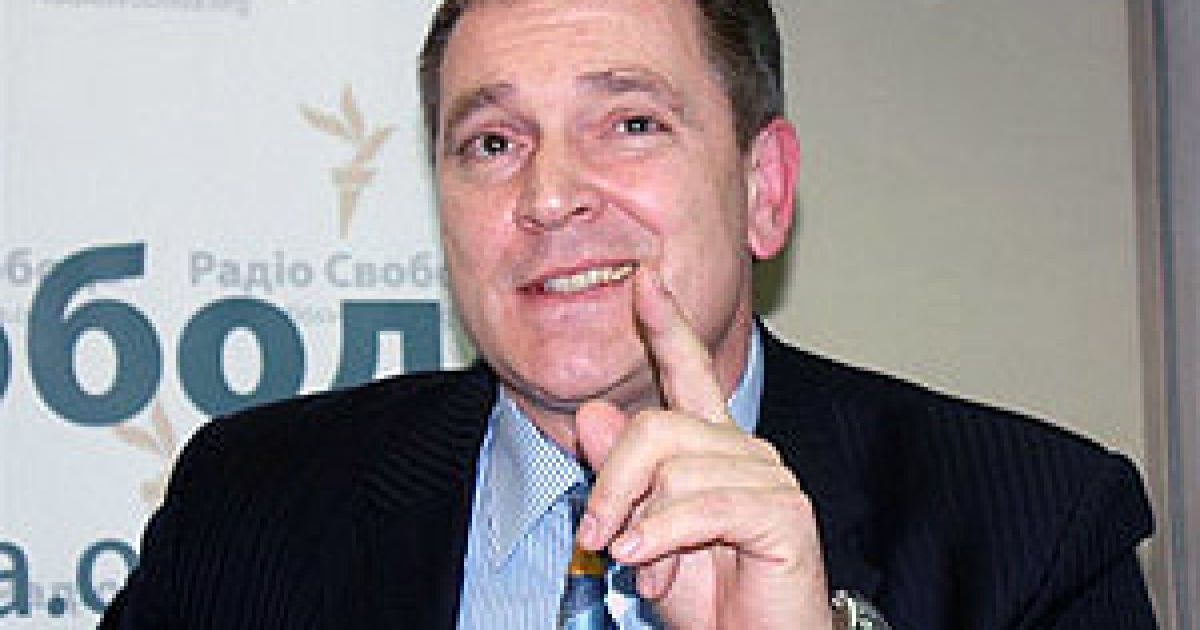 Колесниченко доволен Законом о болельщиках