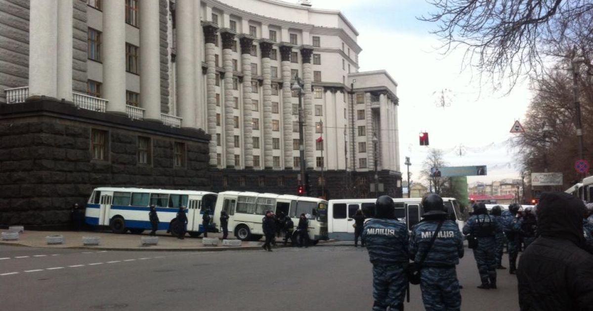 Кабмін звільнятимуть від пікетів