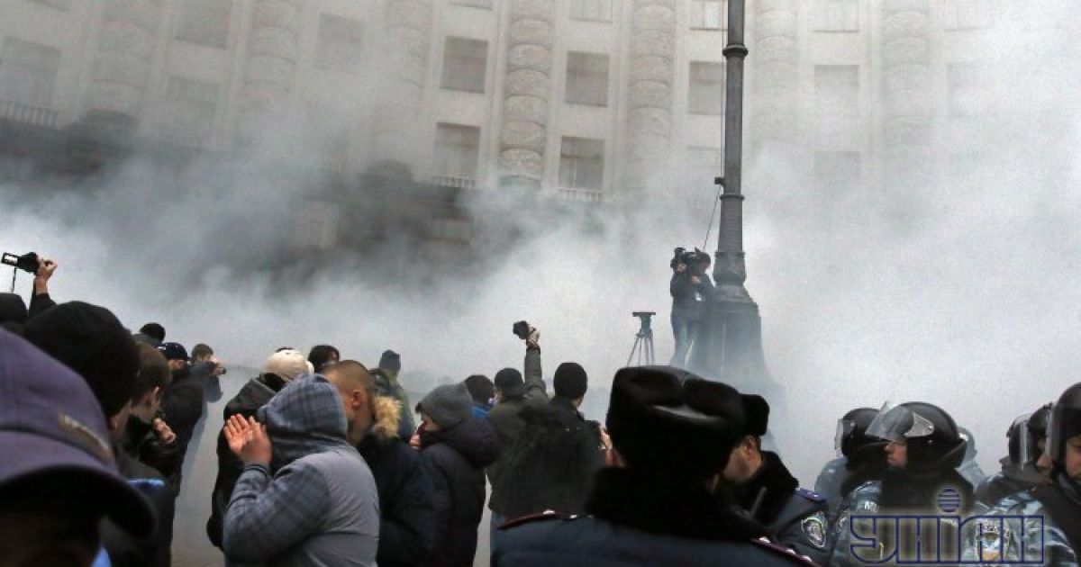 Сутички з "Беркутом" під Кабміном / © УНІАН