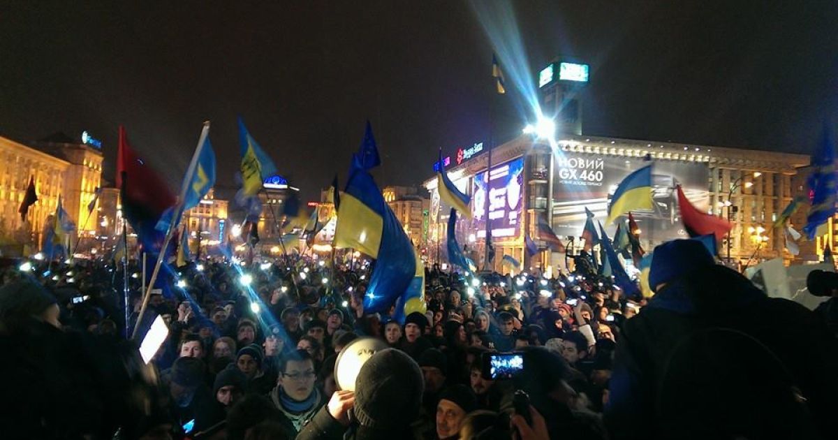 Грандіозна колона студентів прийшла на Євромайдан