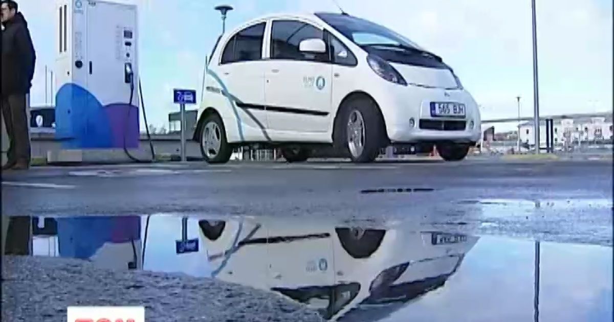 Жителі естонської столиці на тролейбусах, трамваях та автобусах їздять безкоштовно