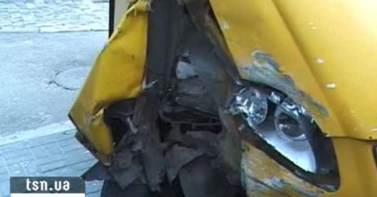 Аварія сталася піздно ввечері