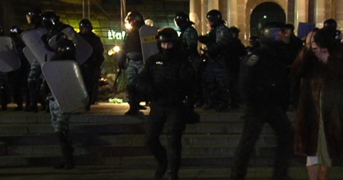 У КМДА вимагають негайно розслідувати розгін Євромайдану