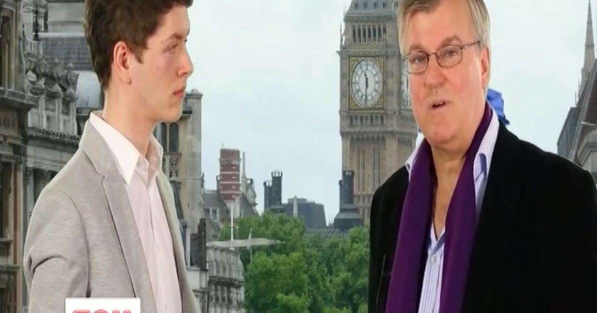 Посли записали відео з українськими студентами