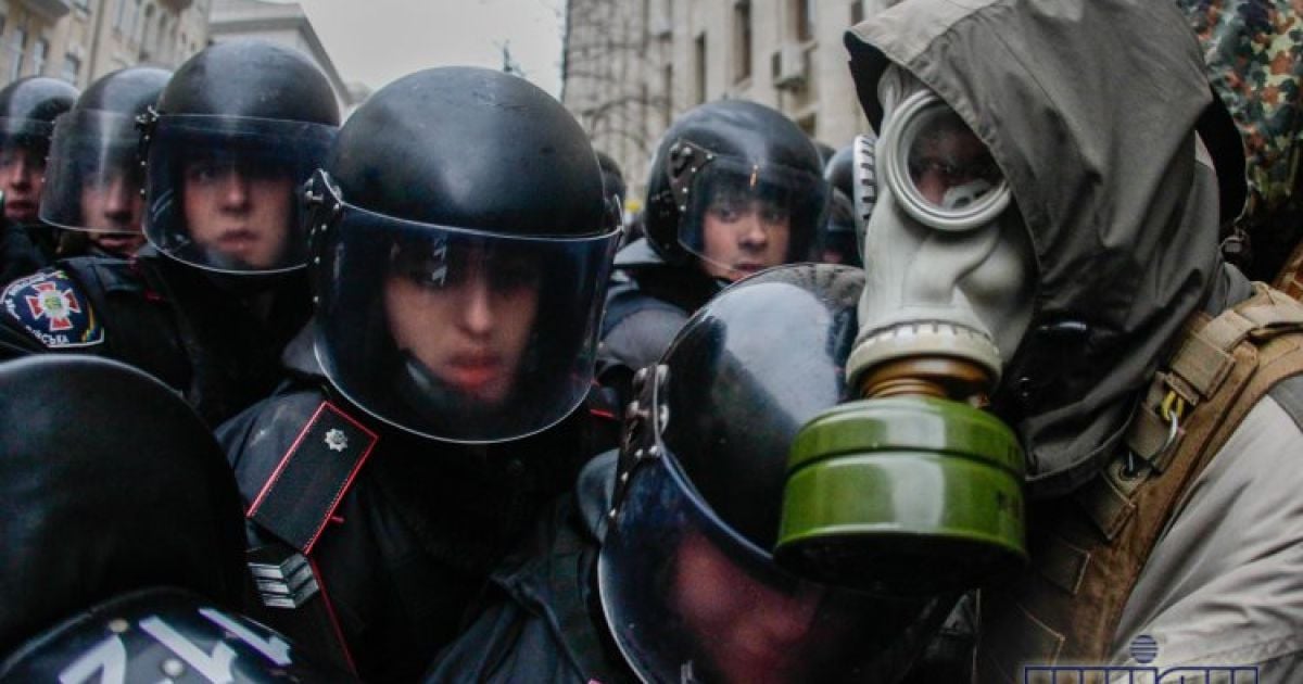Еще одного организатора штурма на Банковой отпустили