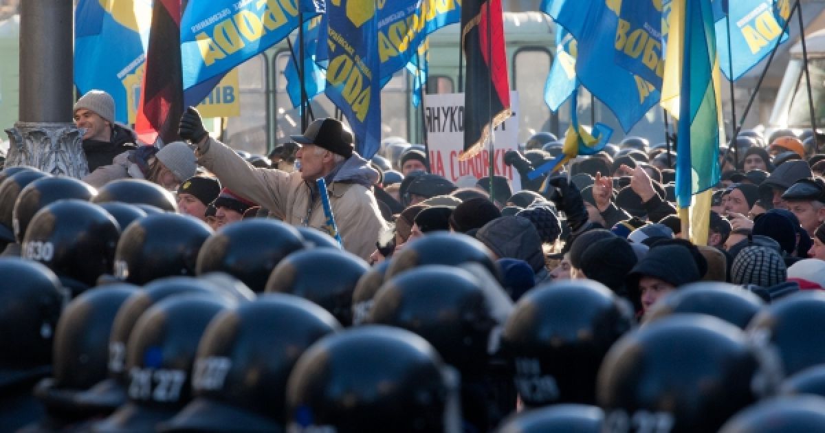 Біля АП почали створювати блокпости
