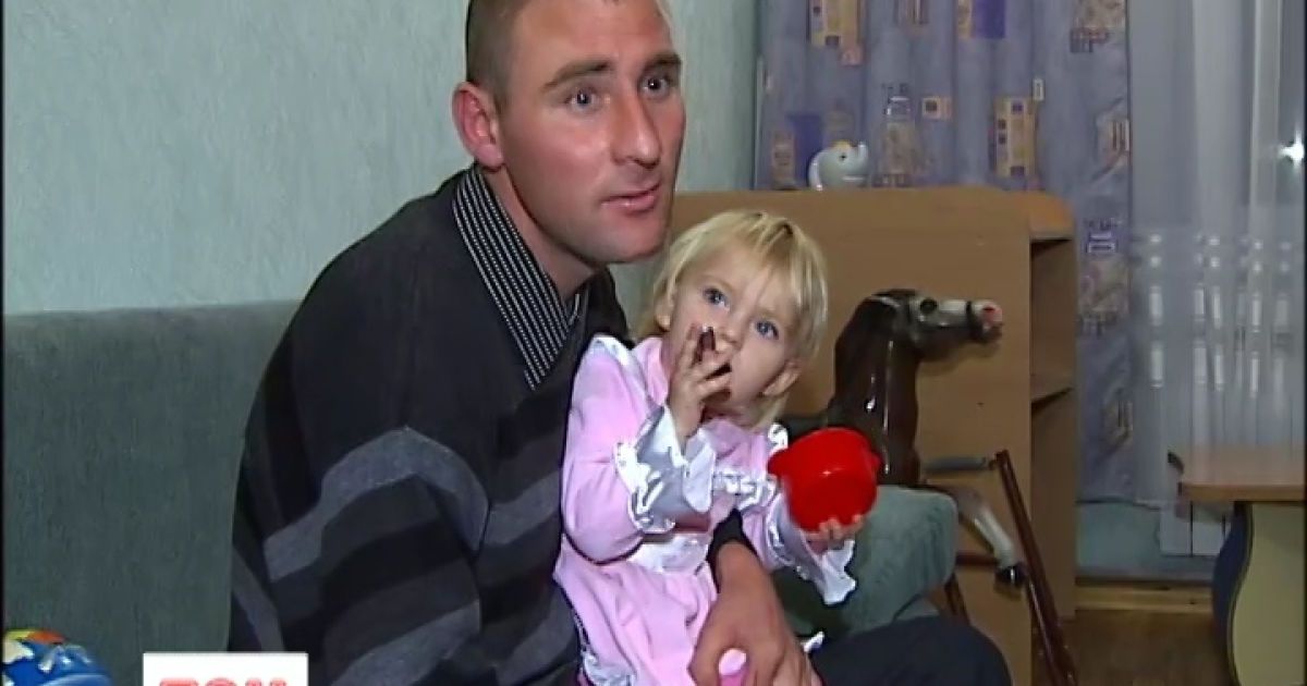 Покинуту мамою-повією катрусю зможе забрати батько, коли доведе, що вилікувався від туберкульозу