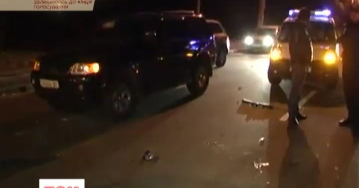 Молодого снайпера кулаками заспокоїв водій понівеченого джипа