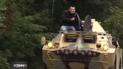 Туристи у захваті від військових "розваг"