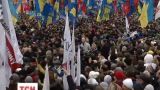 Натовп відтіснив весь Майдан Незалежності