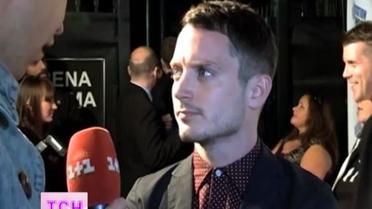 Элайджа Вуд, тот самый Фродо из «Властелина колец», дал интервью ТСН.Особливе