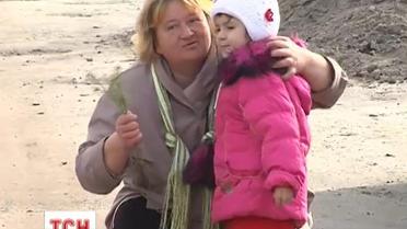 47-летней Галине Лукьянчук вернули ее 4-летнюю внучку Лизу