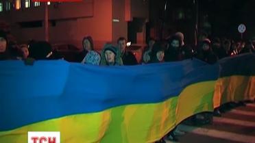 Правоохранители пытаются прекратить евромайдан в Днепропетровске