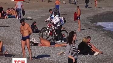 В Крыму лето вернулось на южное побережье