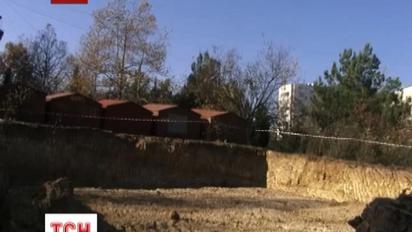 У Севастополі гімназисти та їх батьки повстали проти будівництва багатоповерхівки
