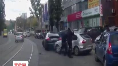 Нові подробиці стрілянини на Подолі в Києві