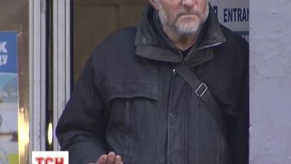 Тисячі українців намагаються допомогти 54-річному безхатьченку