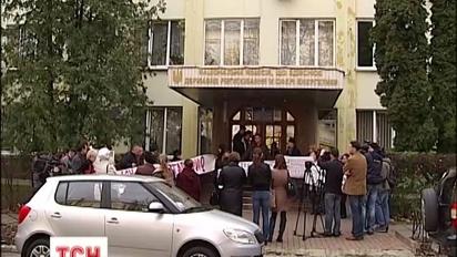 Зниження тарифів на світло вимагають жителі Ірпеня і Бучі, під Києвом