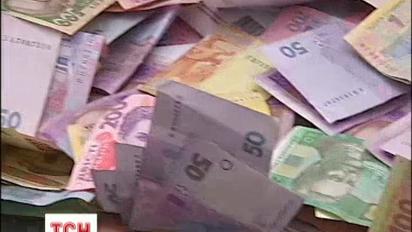 Мітингувальникам на Майдані везуть допомогу з різних куточків України