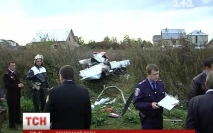 У Коломиї розбився літак відомого авіатора: двоє загиблих
