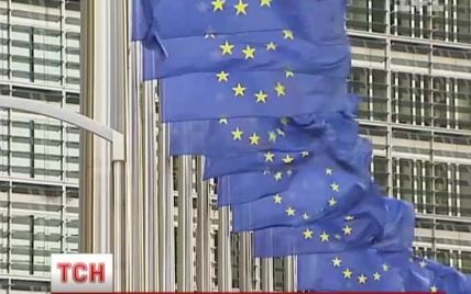 Послів України в ЄС викликають до МЗС, а консули пишуть заяви про звільнення