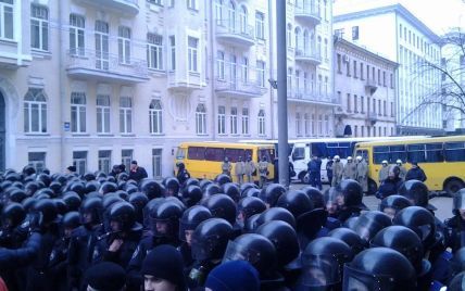 Київська міліція попередила про штурм адмінбудівель, захоплених протестувальниками