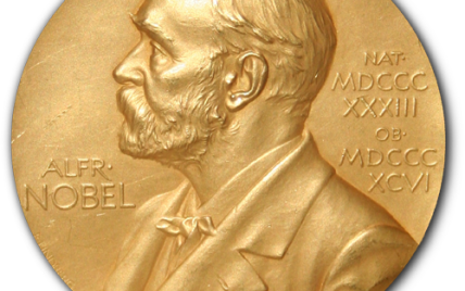 Стали известны лауреаты Нобелевской премии в области физики