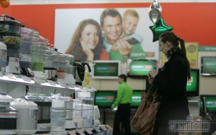 Українці витрачають в магазинах значно більше своїх доходів, ніж європейці
