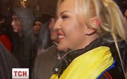 Камалія-революціонерка на Євромайдані співала гімн України і скандувала "смерть ворогам"