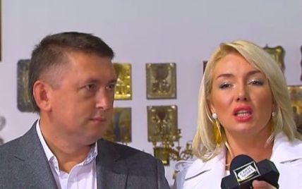 Розинська та Мельниченко хочуть повінчатися, але зроблять це не в Україні