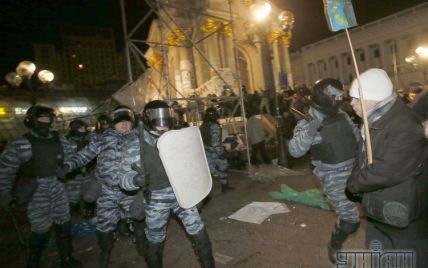 Міліція діятиме жорстко, якщо мітингувальники не звільнять будівлі - МВС