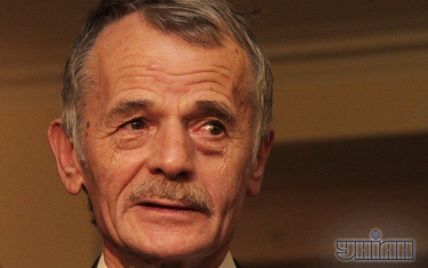 Крымских татар увольняют с работы, если они отказываются брать паспорт РФ - Джемилев
