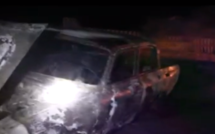 На Тернопільщині в машині згорів молодий хлопець
