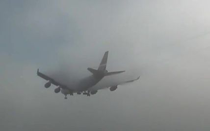 Через сильний туман у Києві скасовуються та затримуються авіарейси