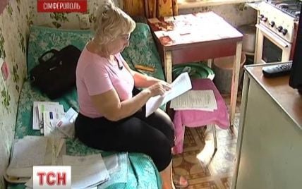 У Сімферополі через чиновників пенсіонерка 10 років живе на кухні у квартирі колишнього чоловіка