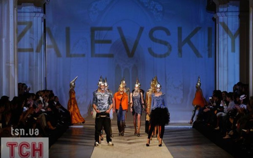 Колекція ZALEVSKIY SS 2012 на Ukrainian Fashion Week / © Євген Малолєтка/ТСН.ua