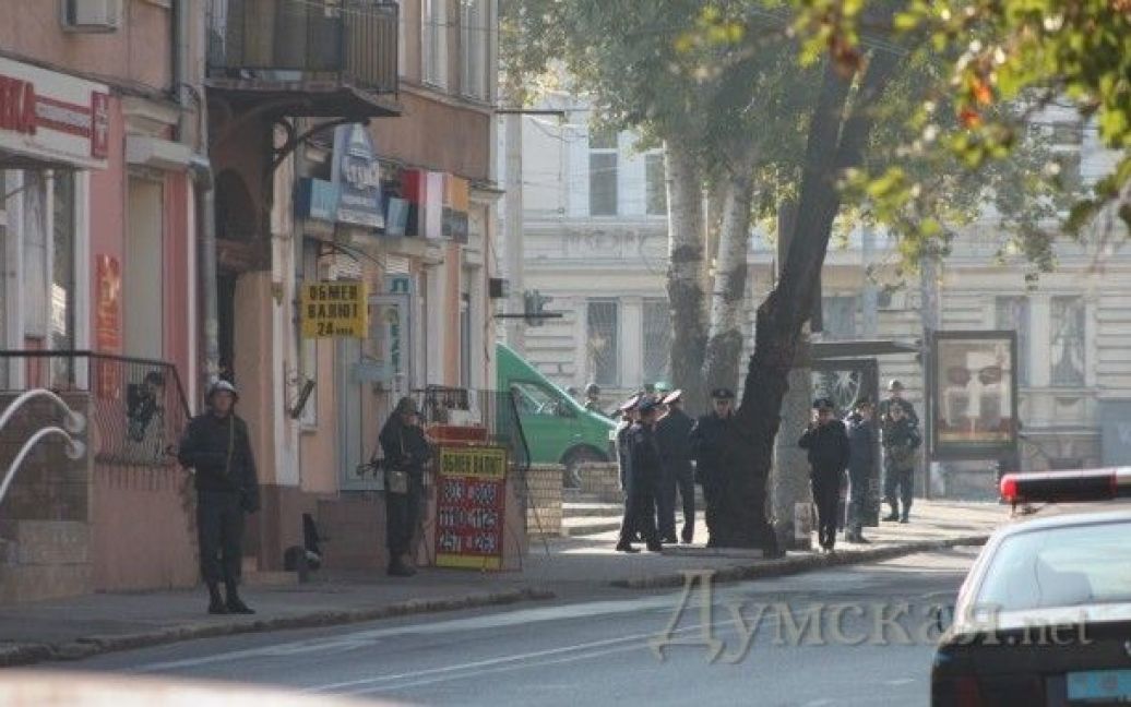 В центрі Одеси провели навчання СБУ із затримання терористів. / © Думская.net