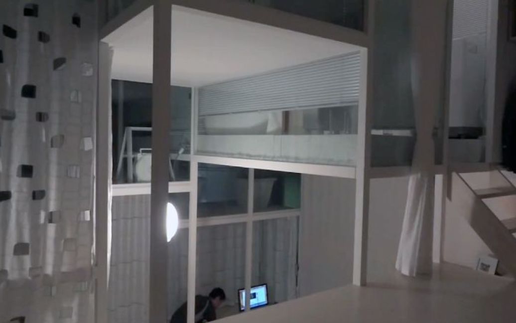 Японці зводять прозорі будинки без стін / © Designboom