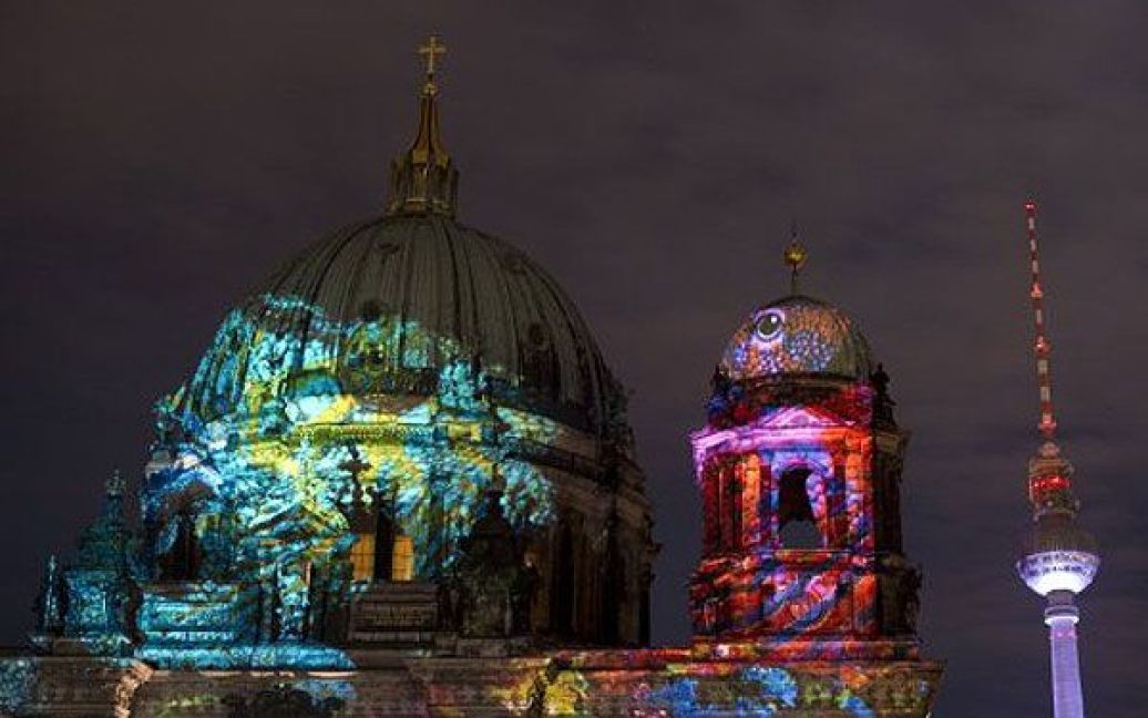 Видовищний фестиваль світла стартував у Берліні / © AFP