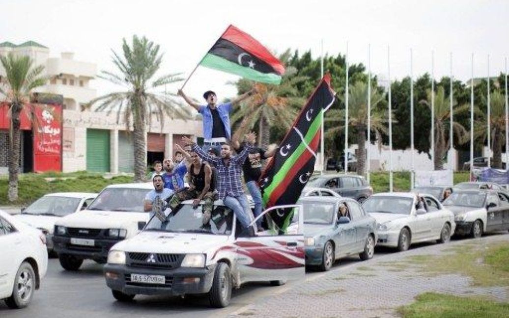 В Лівії почались стихійні святкування смерті Муаммара Каддафі / © AFP