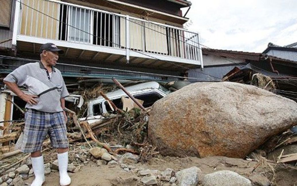 Тайфун "Талас" обрушився на південь Японії, десятки людей загинули і зникли безвісти / © AFP