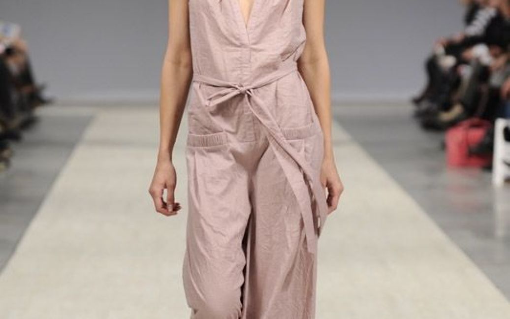 Людмила КИСЛЕНКО SS 2012 / © fashionweek.com.ua