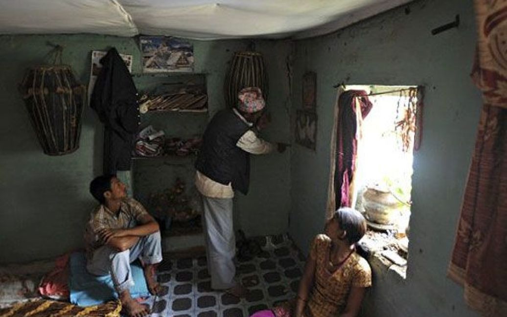 Землетрус, який стався на кордоні Індії з Непалом, забрав життя щонайменше 36 осіб. / © AFP